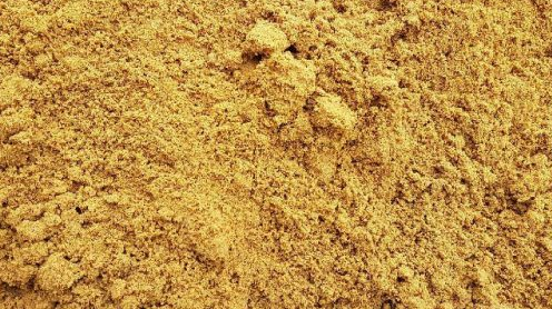 Cát vàng thường có nguồn gốc từ Dầu Tiếng, Tây Ninh, chi phí cát vàng rất đắt